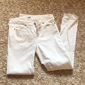 White PAIGE skinny jeans